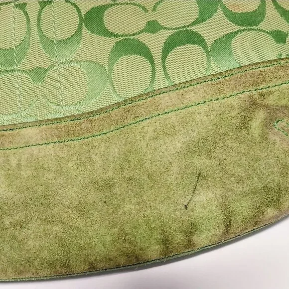 COACH Neon Lime Green Signature Monogram Soho Y2K Bag RARE Color Tassel 9362 - Picture 5 of 16